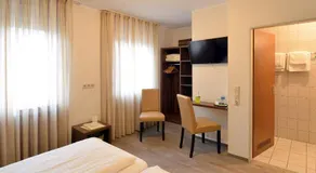 L' Angolo Ristorante & Hotel GmbH - Image 4