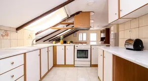 SunBliss Studios & Apartments - Image 3