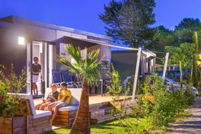 VIP mobile home with terrace - Image 5