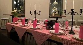 DAS KLEINE HOTEL IPHOFEN, klimatisierte Zimmer- 55" TV, TV mirroring, kleines Secret mit Garten & Terrassen, nahe aller VDP Weingüter, Hunde willkommen, fine dining, nahe KNAUF GIPS KG und KNAUF IT ConneKT - Image 4