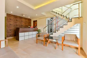 Meridian Regency - Image 2