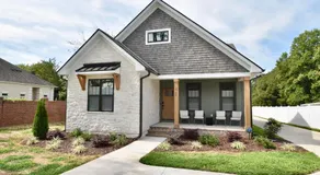 Luxury New Construction Cottage with fireplace, office, and covered deck - Image 4