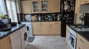 Rowell - Image 3