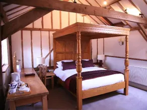 Tewinbury Farm Hotel - Image 5