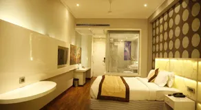 Hotel Orange - Image 2
