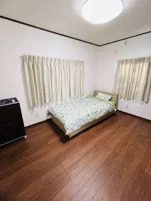 KM HOUSE - Image 5