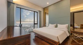 HeeFun Apartment GZ -Poly World Trading Center - Image 5