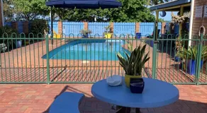 Sandpiper Motel - Image 5
