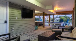 Sunset On Soundview - Image 4