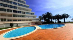 Apartamento en Rosas Santa-Margarita, con vistas al mar, piscina, y acceso directo a la playa - ES-204-42 - Image 4