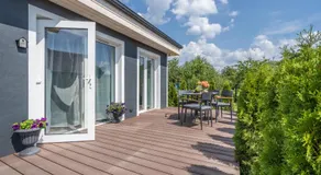 Family Garden Apartments with Free Private Parking & Playground - Image 4