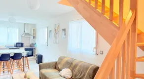 TRIO HOME,3 chambres, parking privé gratuit, wifi haut débit, 10min LA ROCHELLE,15min île de ré - Image 2