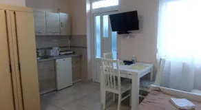Karneol Apartmanház Cserkeszőlő - Image 5
