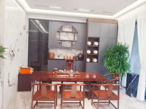 Apple Hotel - Image 5