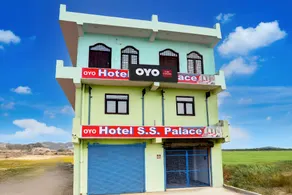 Hotel O S S PALACE - Image 3