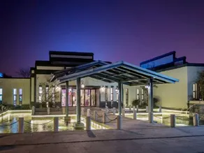 Renwen Yuexi Hotel - Image 4