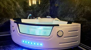Versailles Jacuzzi - Sauna - RDC 2 - Image 5