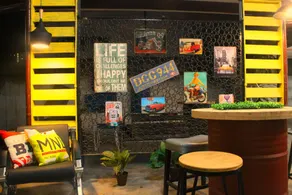 Island Breeze Hostel - Cebu Central - Image 2