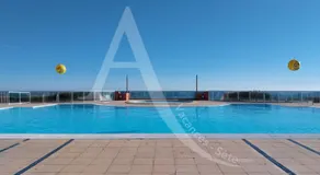 STUDIO 4 PERS RES 1ERE LIGNE MER AVEC PISCINE - Image 4