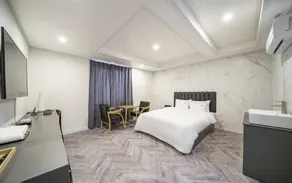 Gimhae Samgye Hotel Raon - Image 2