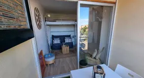 Charmant T2 sécurisé à Collioure avec parking proche de la plage - Image 4