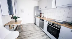 ⋙ Stilvolle Wohnung mit 2 Schlafzimmern & Balkon ⋘ - Image 3