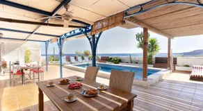 Blue House I Pool I Art I BBQ I Peace I Relax - Image 3
