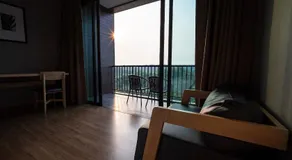 Riverawan Hotel - Image 4