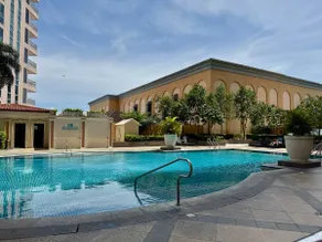 Venice Canal View with Balcony near BGC and Airport 10c - Image 3
