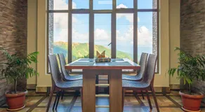 7 Sisters Falls View Inn - Image 2