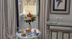 Lear Liston Suite - Image 5
