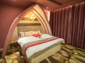 Jun Hotel - Image 4