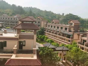 Bamboo Garden Apartment - Image 5