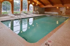 Americas Best Value Inn - Image 4