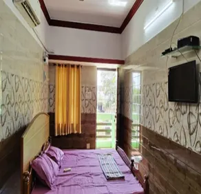 Nandhan Guest House - Image 5
