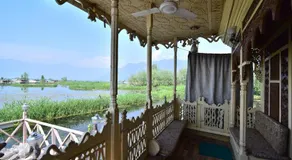 Houseboat Zaindari Palace - Image 3
