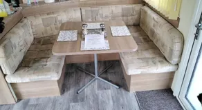 19 Laurel Close Highly recommended 6 berth holiday home with hot tub in prime location - Image 5