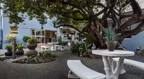 Abalone Guest House - Image 5