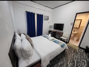 Sunvilla beachfront hotel - Image 2