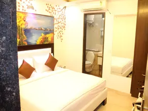 The Geras Hotel - Image 2