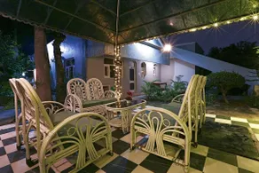 Casa Fiesta- City getaway. Enjoy stays and sunsets - Image 5