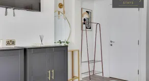Large Studio In The City Centre - Image 2