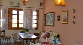 Chrysoula's Guests - Image 4