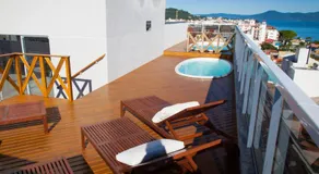 Al Mare Hotel - Image 4