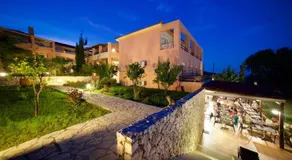 Zephyros Hotel - Image 3