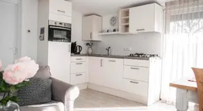 Bungalow Sunny, lekker uitwaaien op het strand! - Image 2