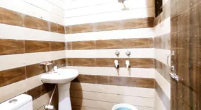 AJ PRIME Homestay - Your Affordable Stay - Image 5