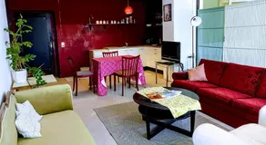 Lounge-Style-Hostel - Image 2