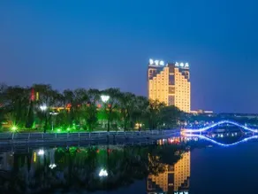 Feicheng Blossom Hotel - Image 4
