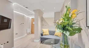 Cleveland Residences Farringdon - Image 3